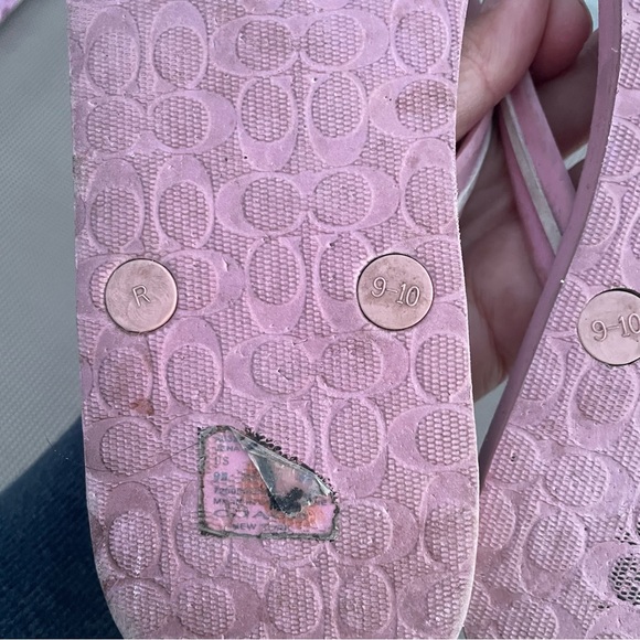 Coach signature flip flops pink white size 9 - Picture 3 of 5